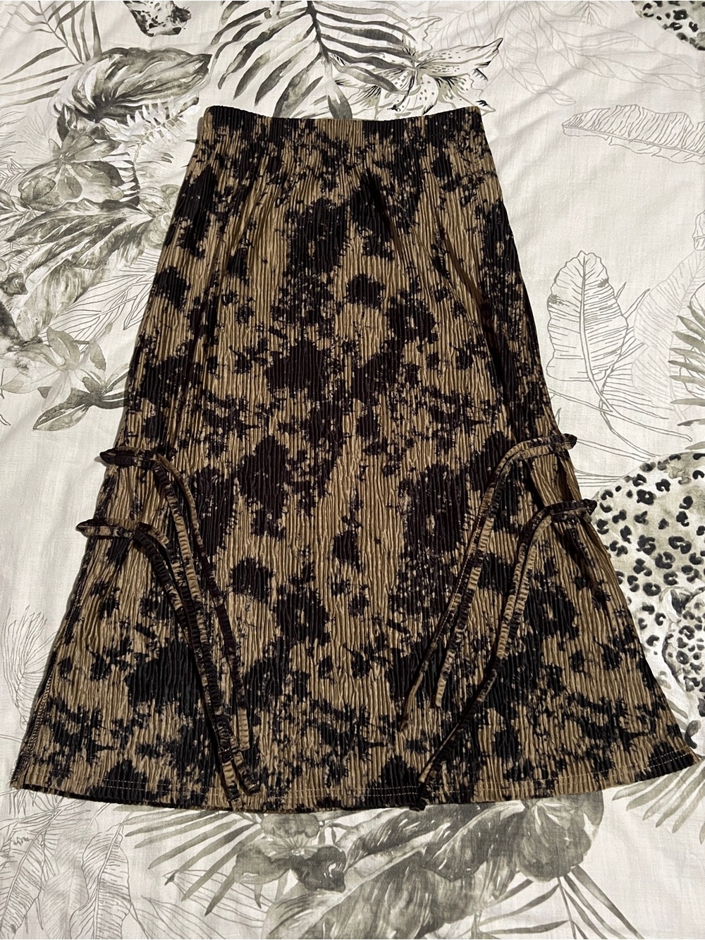 NWOT Ribbed, Split Hem, Tie Dye, Midaxi Skirt - Picture 3 of 5